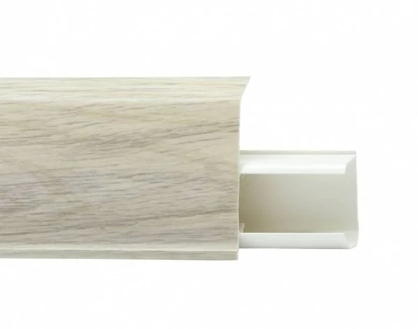 Пластиковый плинтус Royce №526 Дуб Орегон (55х23х2200мм) в Иркутске