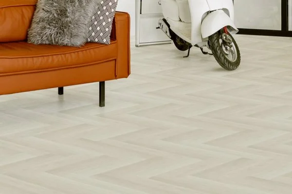 Виниловый пол Floor Factor Herringbone Cloud Oak в Иркутске