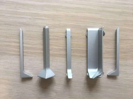 Соединитель для плинтуса ЭлитПроф Плоский 100 (Алюм) в Иркутске