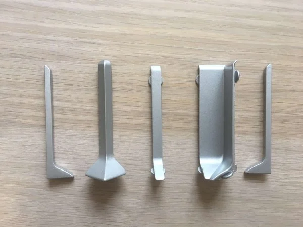 Соединитель для плинтуса ЭлитПроф Плоский 100 (Алюм) в Иркутске