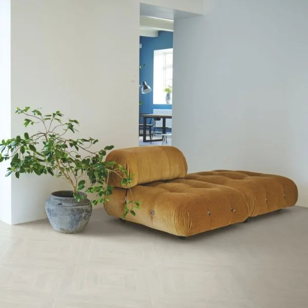 Ламинат Pergo Chevron 12 Pro Дуб Морозный Патинированный L1254-04157 в Иркутске