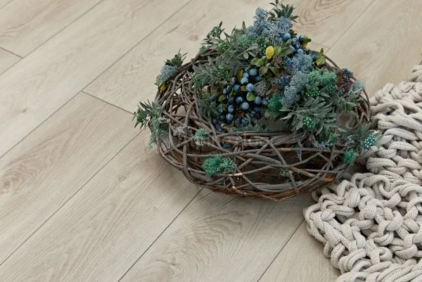 Кварц-виниловая плитка Alpine Floor Premium XL Дуб Белая Ночь ЕСО 7-2, 8 мм. 43 класс в Иркутске