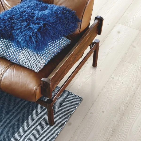 Ламинат Pergo Skara Pro Состаренная Белая Сосна L1251-03373 в Иркутске