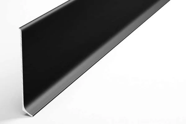 Алюминиевый плинтус Bonkeel ПЛ100 515л Черный (95,1х11,2х2500мм) в Иркутске