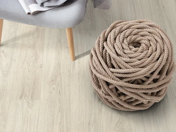 Ламинат Egger PRO 10/33 4V Дуб Азгил белый EPL153 в Иркутске