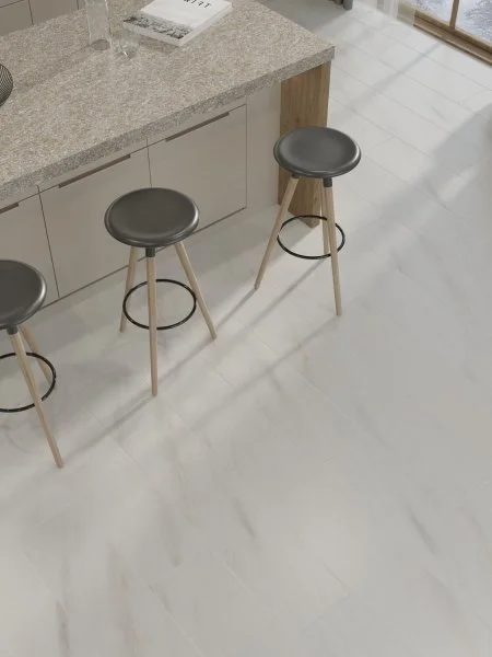 Ламинат Egger PRO 8/33 4V Large Aqua+ Мрамор Леванто белый EPL245 в Иркутске