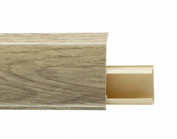 Пластиковый плинтус Royce №530 Дуб Пекан (55х23х2200мм) в #REGION_NAME_DECLINE_PP#